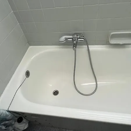 דירה F3 Impecable Plein Soleil, Dans Les Bains Centre Village אמלי-לה-באינס-פללדה