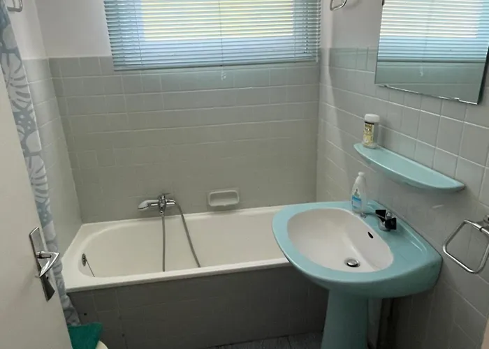 F3 Impecable Plein Soleil, Dans Les Bains Centre Village Appartamento